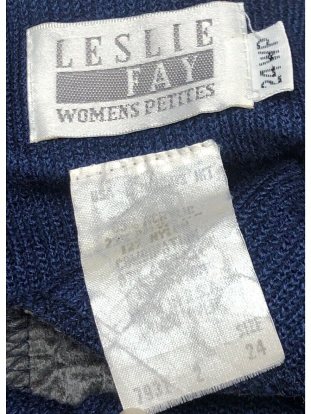 Vintage Leslie Fay Button Front Blouse Woman Shoulder Padded Blue Gold Size 24WP - Picture 5 of 8